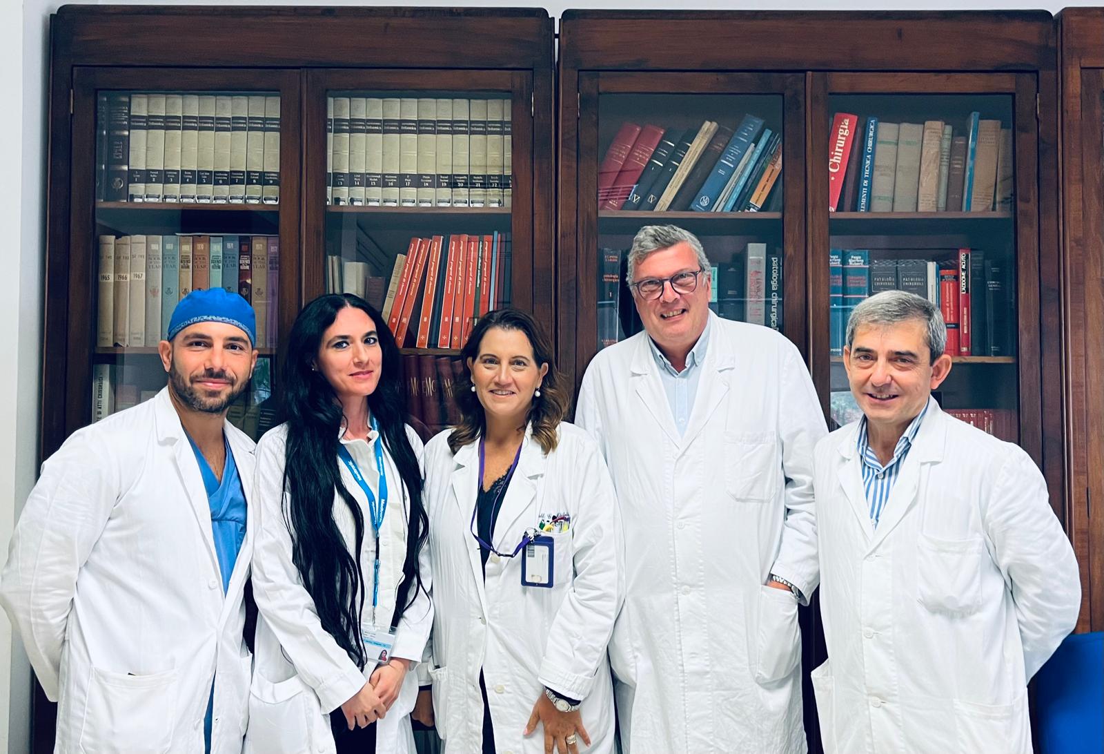 L'equipe della Breast Unit: da destra Prof. Salvatore Vieni, Prof. Calogero Cipolla, Dott.ssa Gabriella Militello, Dott.ssa Simona Lupo, Dott. Gaspare Cannata