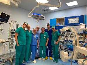 Dott. Vincenzo Argano, Direttore UOC Cardiochirurgia e staff